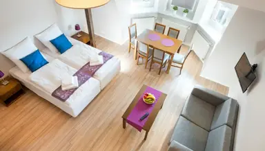 Emaus Apartments
