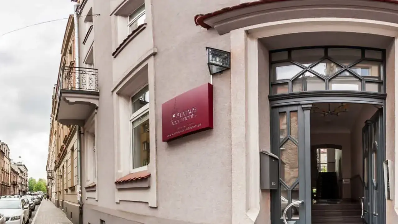 Emaus Apartments