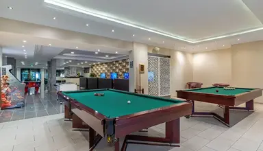 Emelda Sun Club