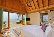 Emerald Faarufushi Resort & Spa