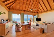 Emerald Faarufushi Resort & Spa