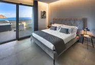 Emerald Hotel Residence