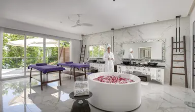 Emerald Maldives Resort & Spa