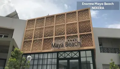 Enorme Maya Beach