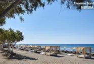 Enorme Santanna Beach Resort