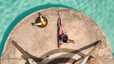 Enorme Teatro Beach Resort
