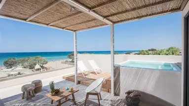 Enorme Teatro Beach Resort
