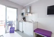eo Corona Cedral