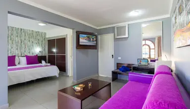 eo Suite Jardin Dorado