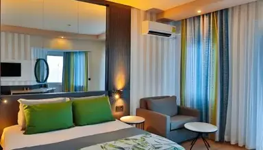 Eos Beach Resort