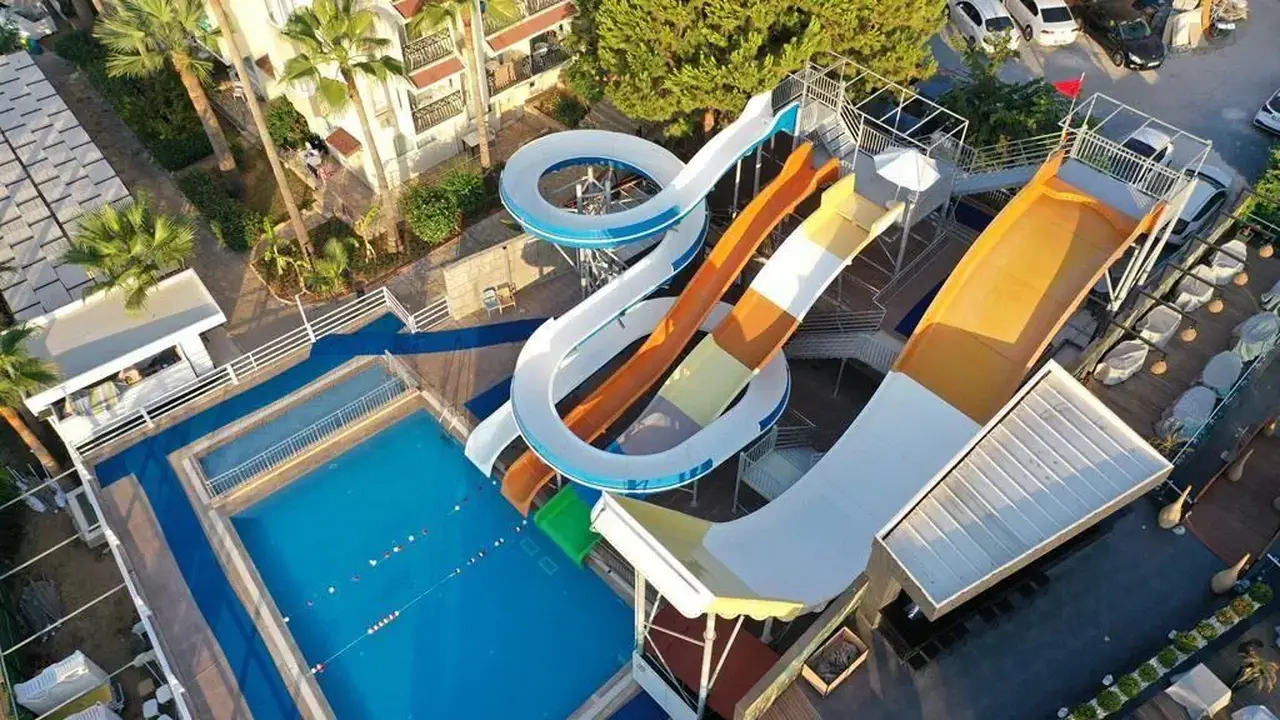 Eos Beach Resort