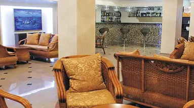 Era Palace