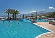 Eri Beach & Village