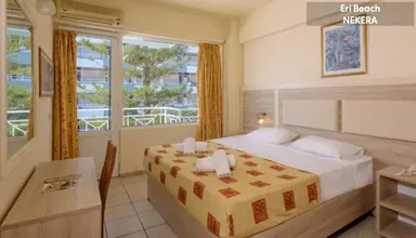 Eri Beach & Village