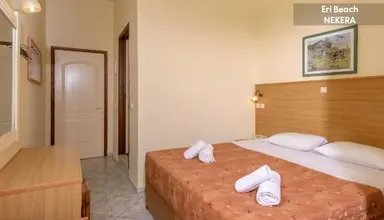 Eri Beach & Village
