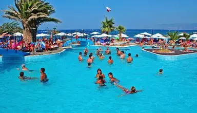 Eri Beach & Village