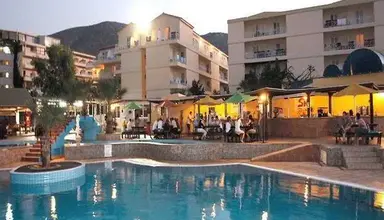 Eri Beach & Village