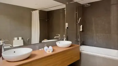 Eriyadu Island Resort