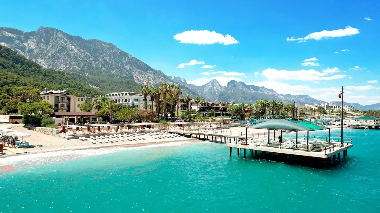 Esma Clove Resort & Spa