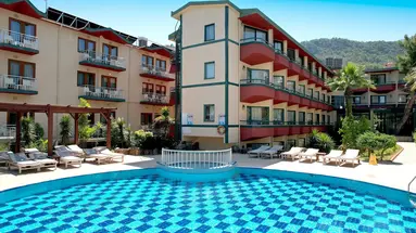 Esma Clove Resort & Spa