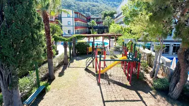 Esma Clove Resort & Spa