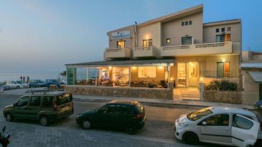 Esperia Beach