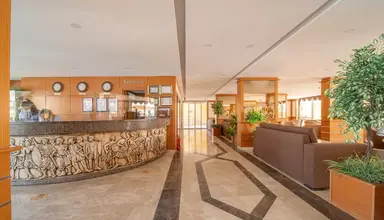 Esra & Family Suite