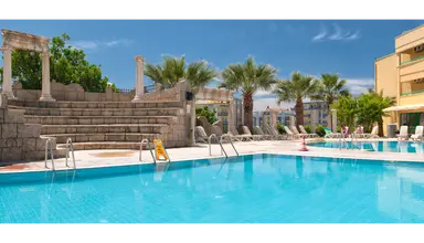 Esra & Family Suite