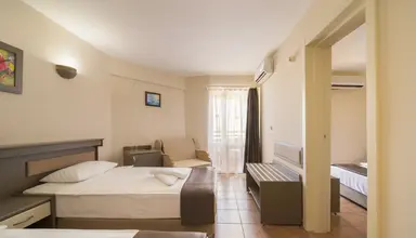 Esra & Family Suite