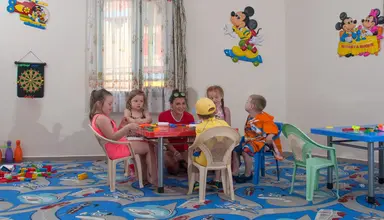 Esra & Family Suite