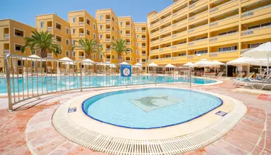 Esra & Family Suite