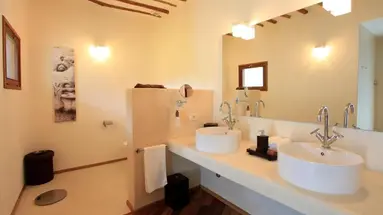 Essque Zalu Zanzibar