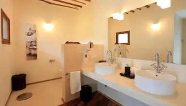 Essque Zalu Zanzibar