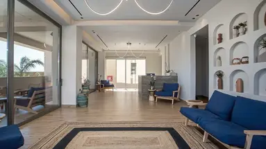 Este Elegant Suites & Villas