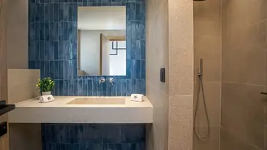 Este Elegant Suites & Villas