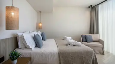 Este Elegant Suites & Villas