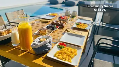 Este Luxury Suites