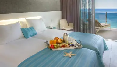 Estimar Calpe Suitopia 3 & Three 