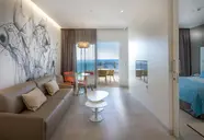 Estimar Calpe Suitopia 3 & Three