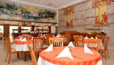 Estreya Palace