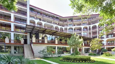Estreya Residence