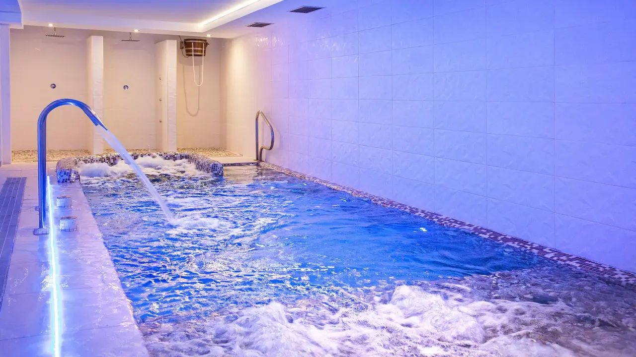 Europa Splash & Spa