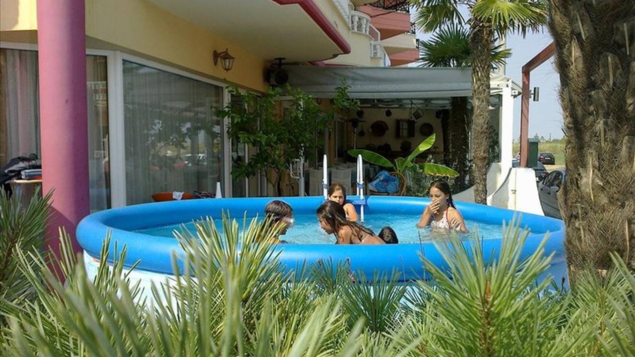 Europe Inn (Paralia)