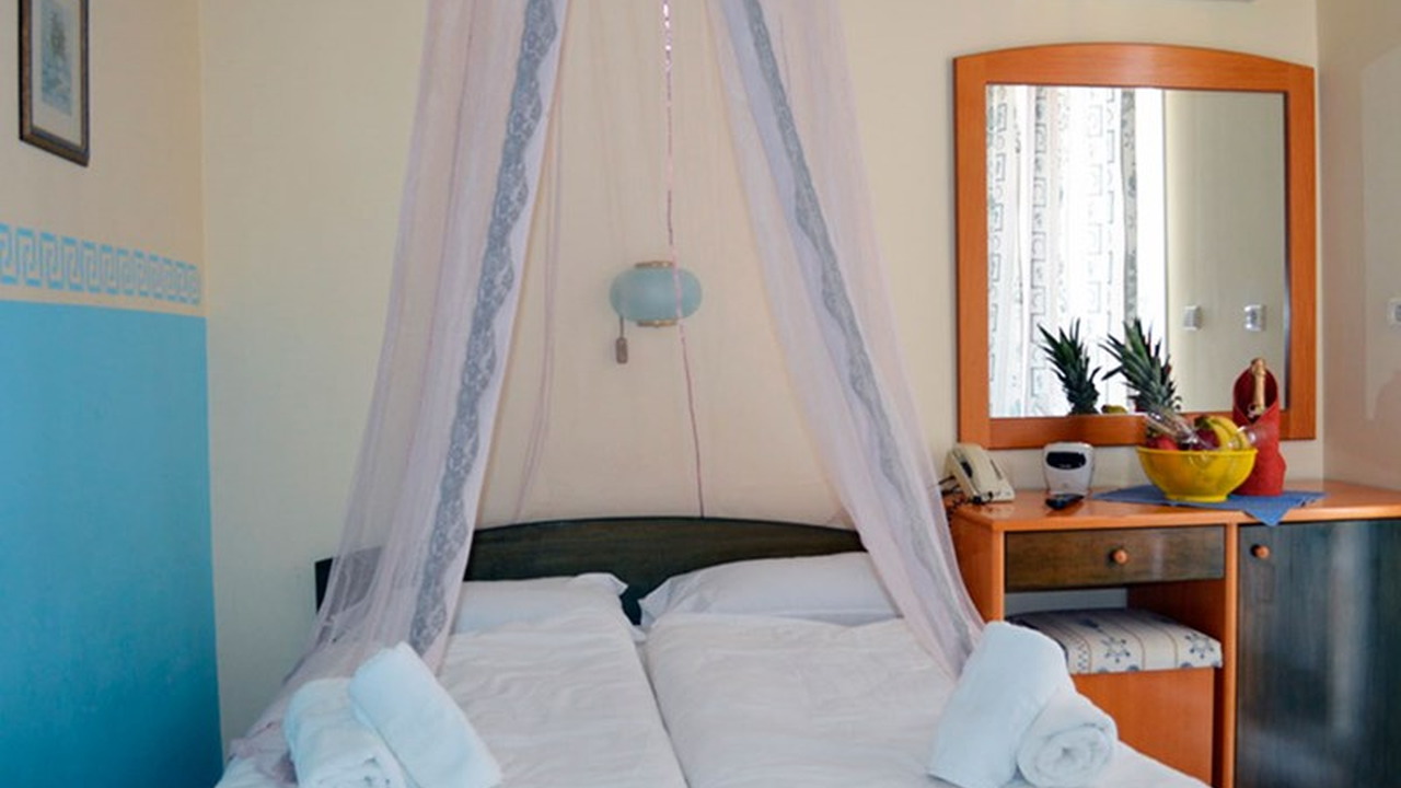 Europe Inn (Paralia)