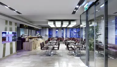 Eurostars Embassy