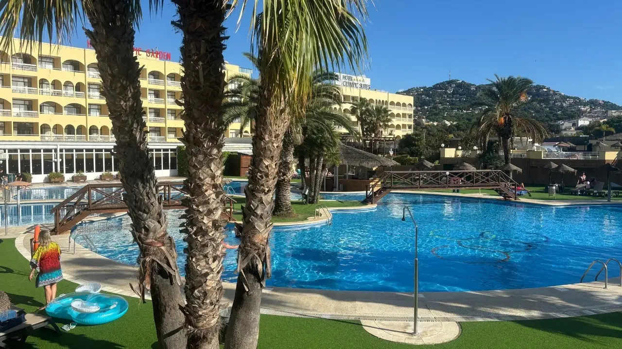Evenia Olympic Suites