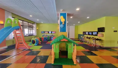 Evenia Olympic Suites