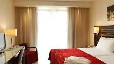 Exe Budapest Center