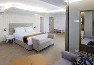 Fafa Premium