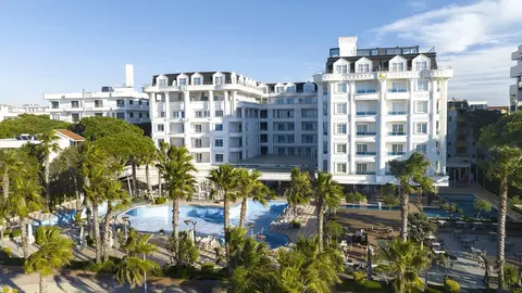 Hotel Fafa Premium